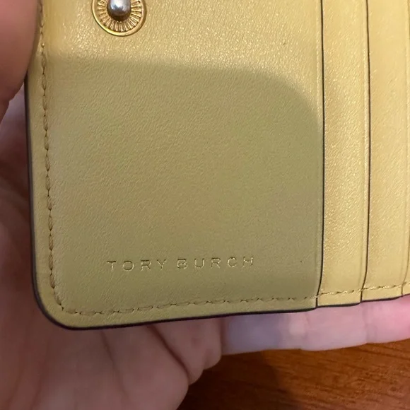 Tory Burch Wallet - Picture 7 of 8